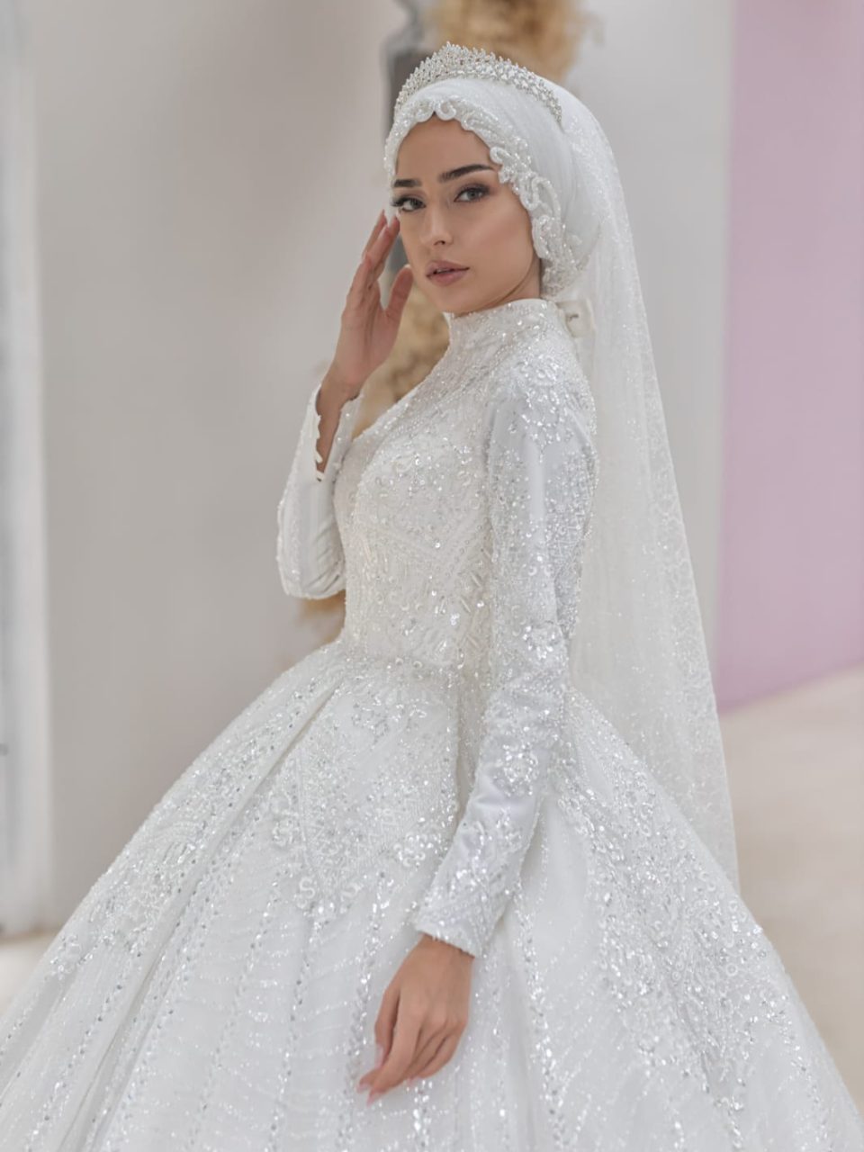 Viktorya-tesettür-prenses-model-gelinlik-12